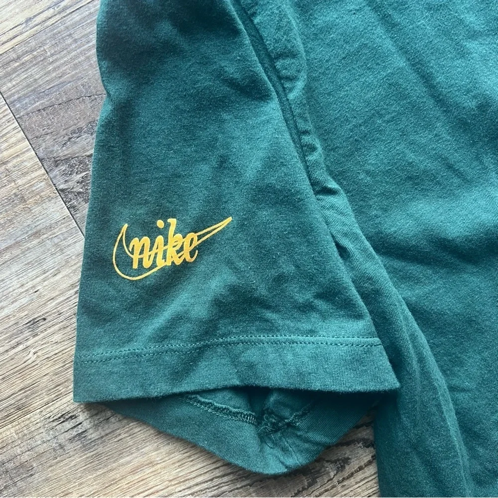 Nike Men’s Green 1960'S Green Bay Packers Logo Short Sleeve Tee Size Medium